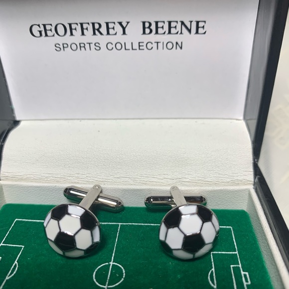 ❌TRADED❌ Geoffrey Beene Sports Collection Cufflinks - Picture 6 of 7